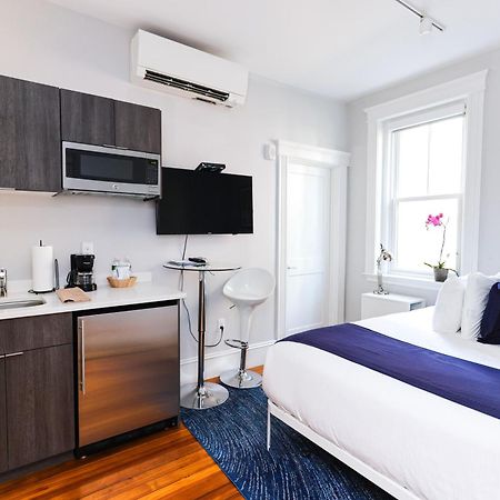 A Stylish Stay W/ A Queen Bed, Heated Floors.. #36 بروكلاين المظهر الخارجي الصورة